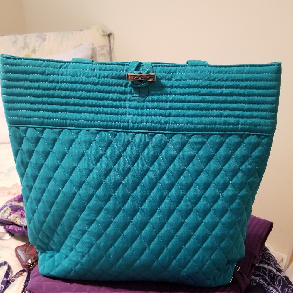 Iconic Vera Bradley Tote